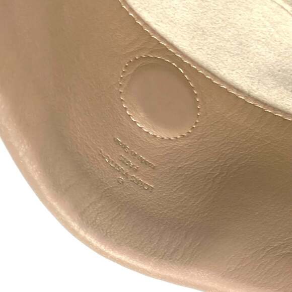 LOUIS VUITTON Authentic Brown Monogram Leather Shoulder Bag - Picture 13 of 16